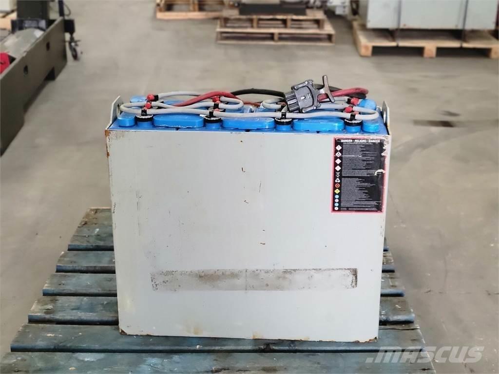 EnerSys E110-7 배터리