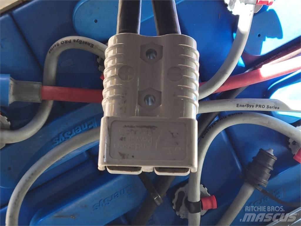 EnerSys E90-13 배터리