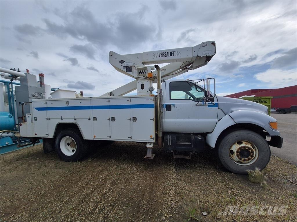 Ford F750 기타 트럭