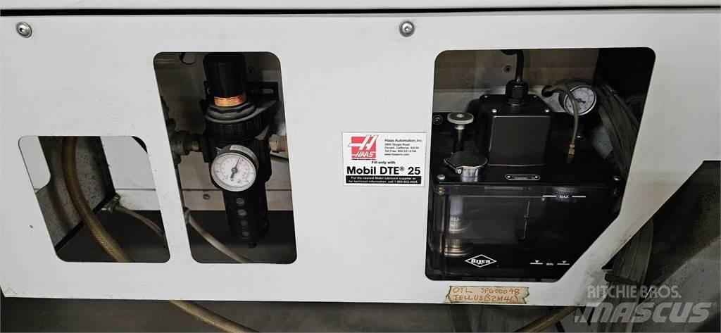Haas VF-7/50 건설 장비 - 기타