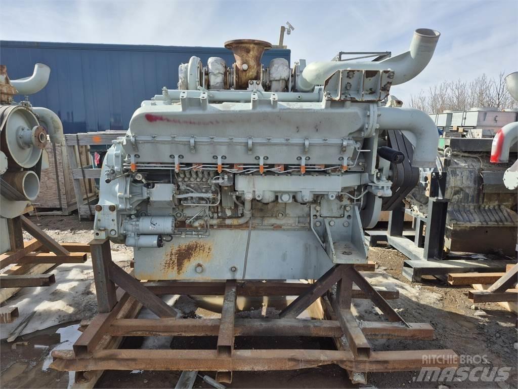 Hitachi S12A2-Y1TAA1 엔진
