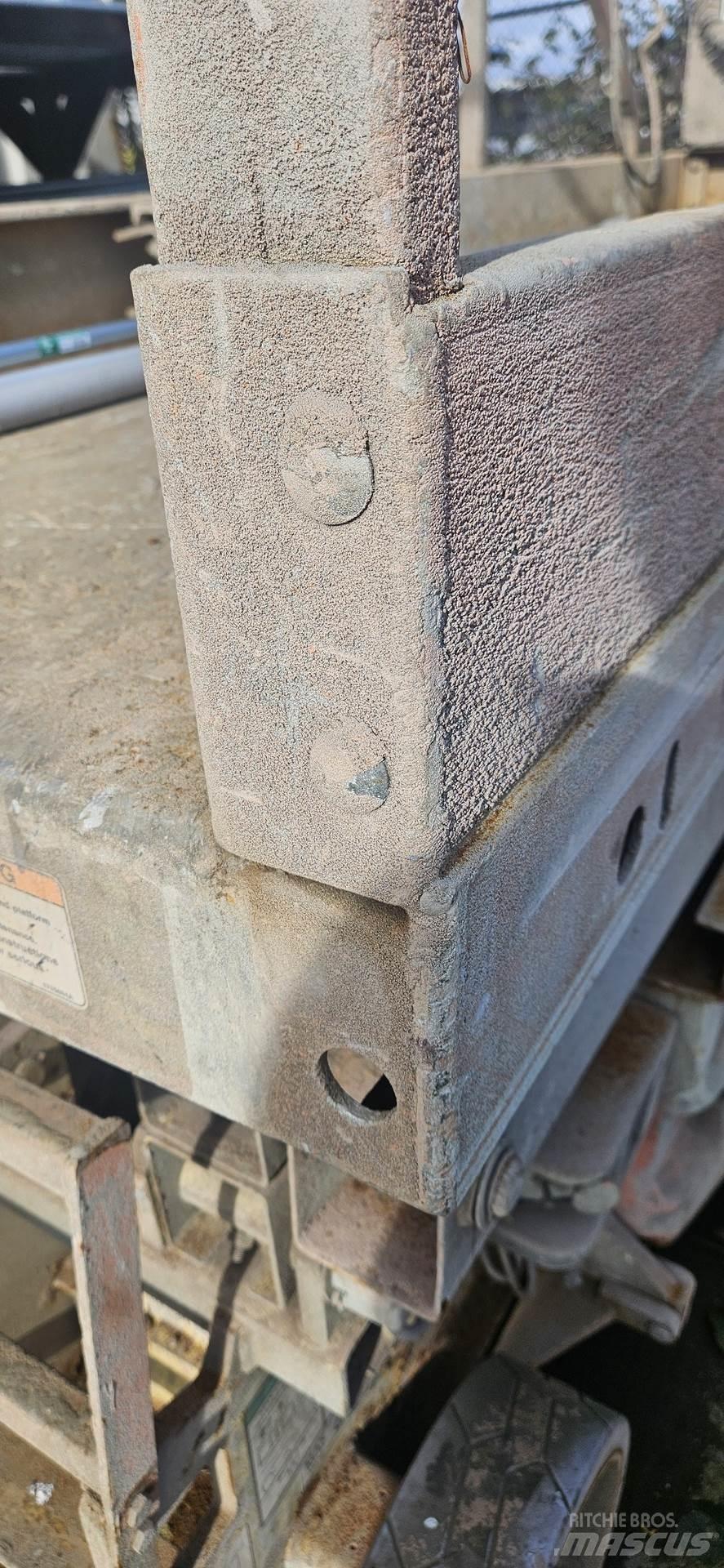JLG 2630ES 가위형 리프트