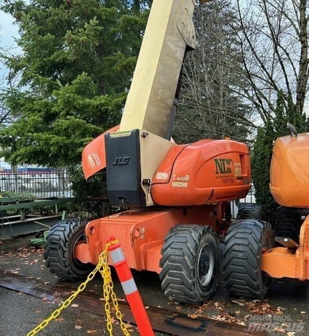 JLG 800AJ 관절형 전동이동 리프트