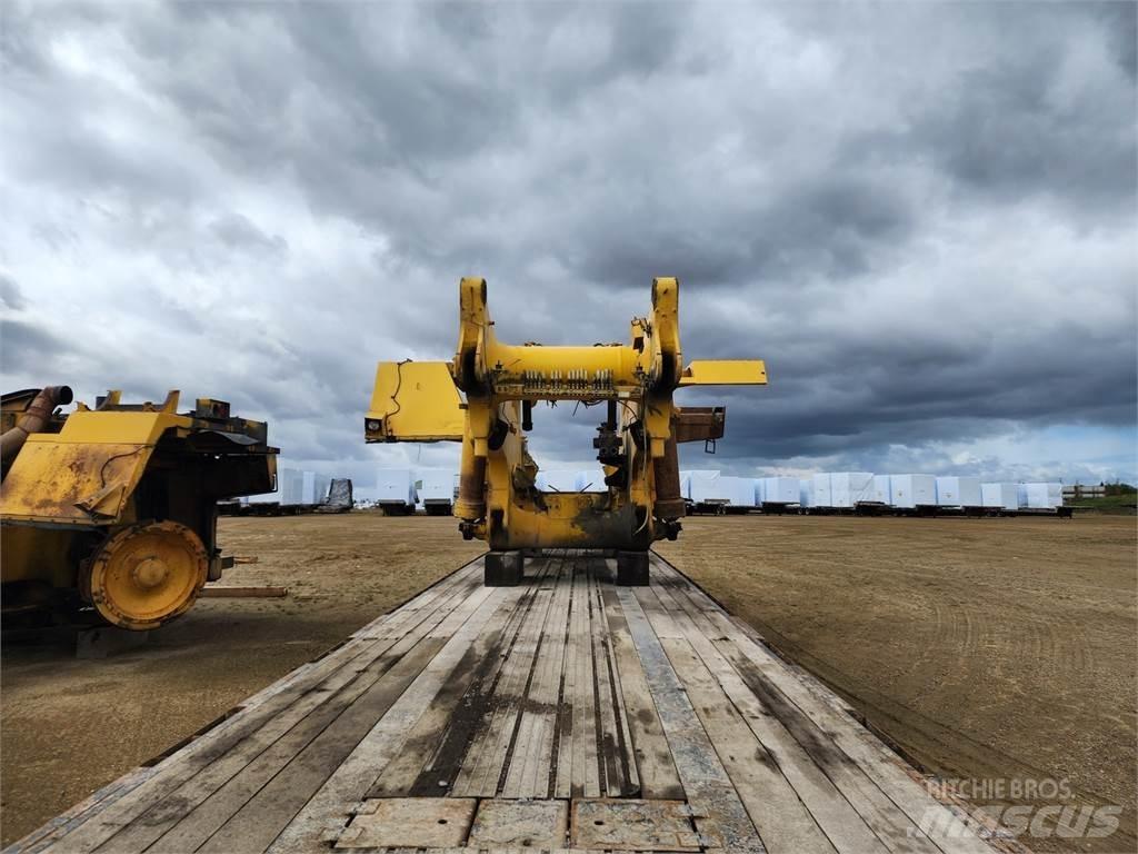 Komatsu  연결식 홀러