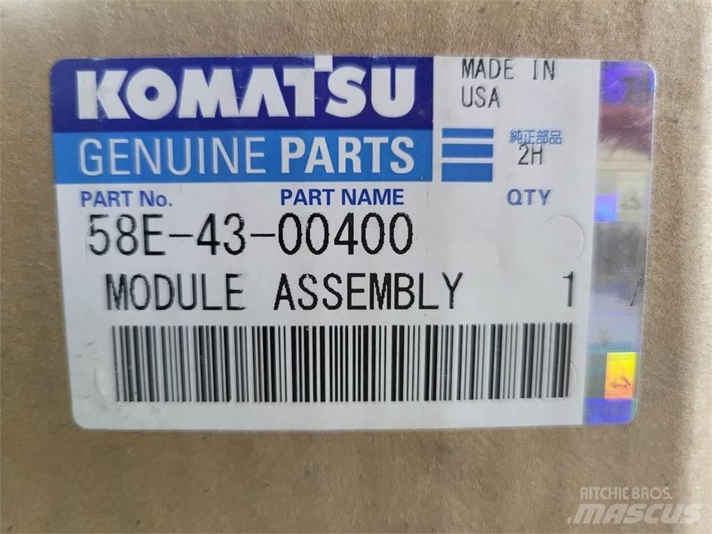 Komatsu 58E-43-00400 연결식 홀러