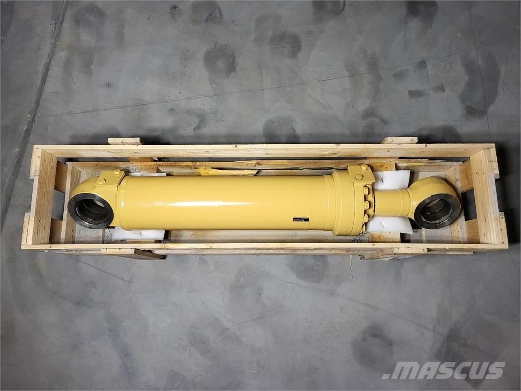 Komatsu 707-01-0E630 운송 장비 - 기타