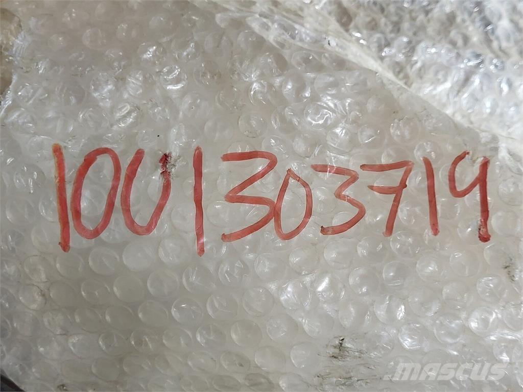 Komatsu 93268740 기타 부품  