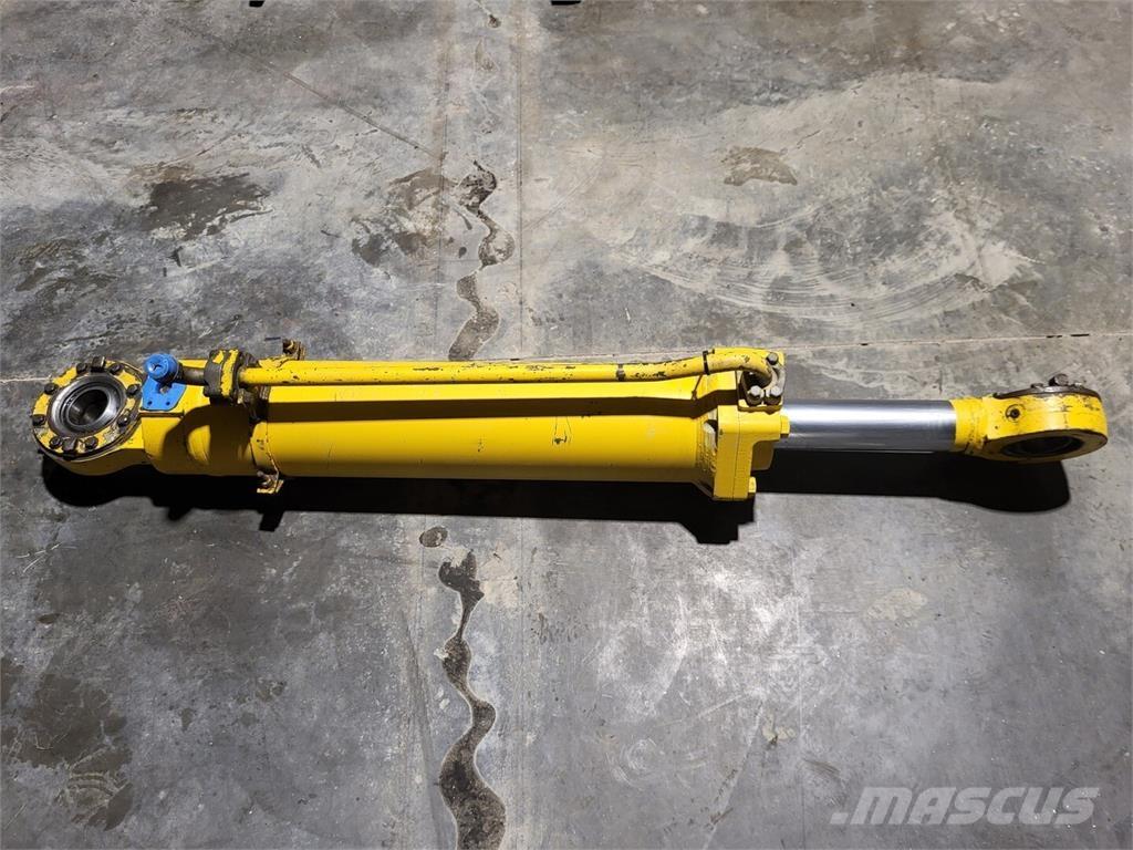 Komatsu EH5933 운송 장비 - 기타