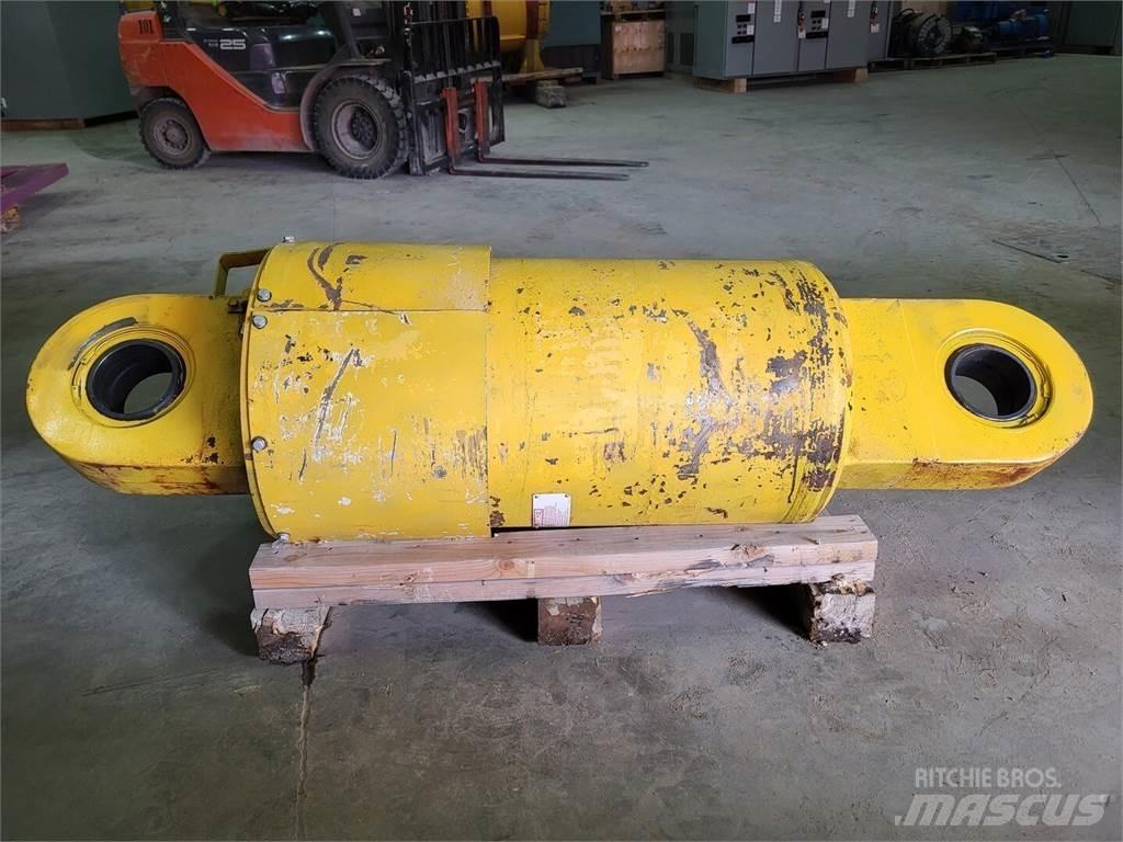Komatsu EH9423 연결식 홀러