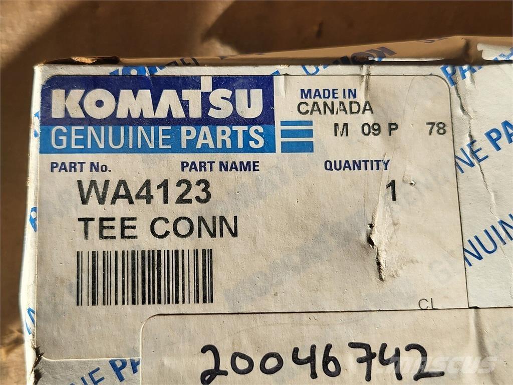 Komatsu WA4123 기타 부품  