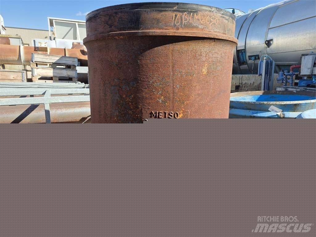 Metso 03-526226 크러셔