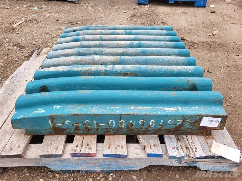 Metso 614328795800 크러셔