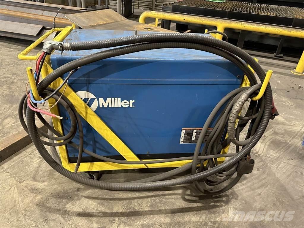 Miller SRH-444 용접기