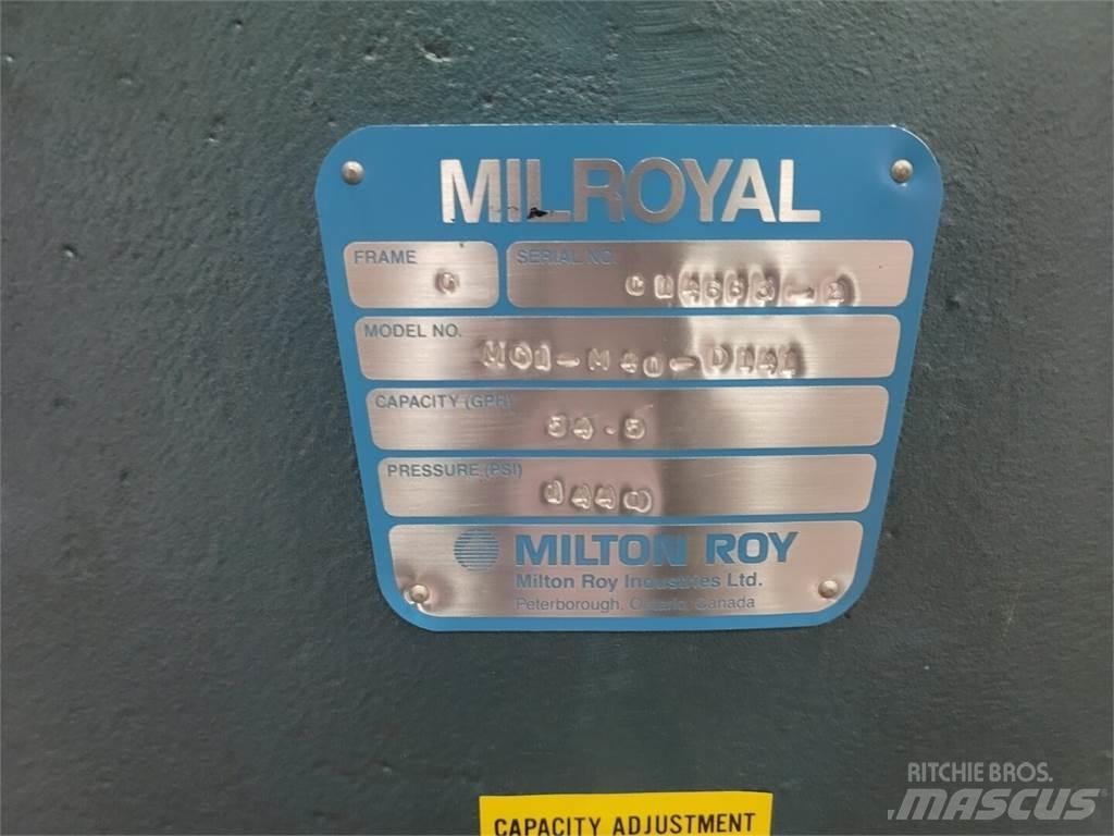  MILROYAL MC1-M40-D141 폐기물 펌프