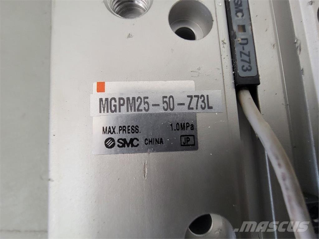 SMC MGPM25-50-Z73L 운송 장비 - 기타
