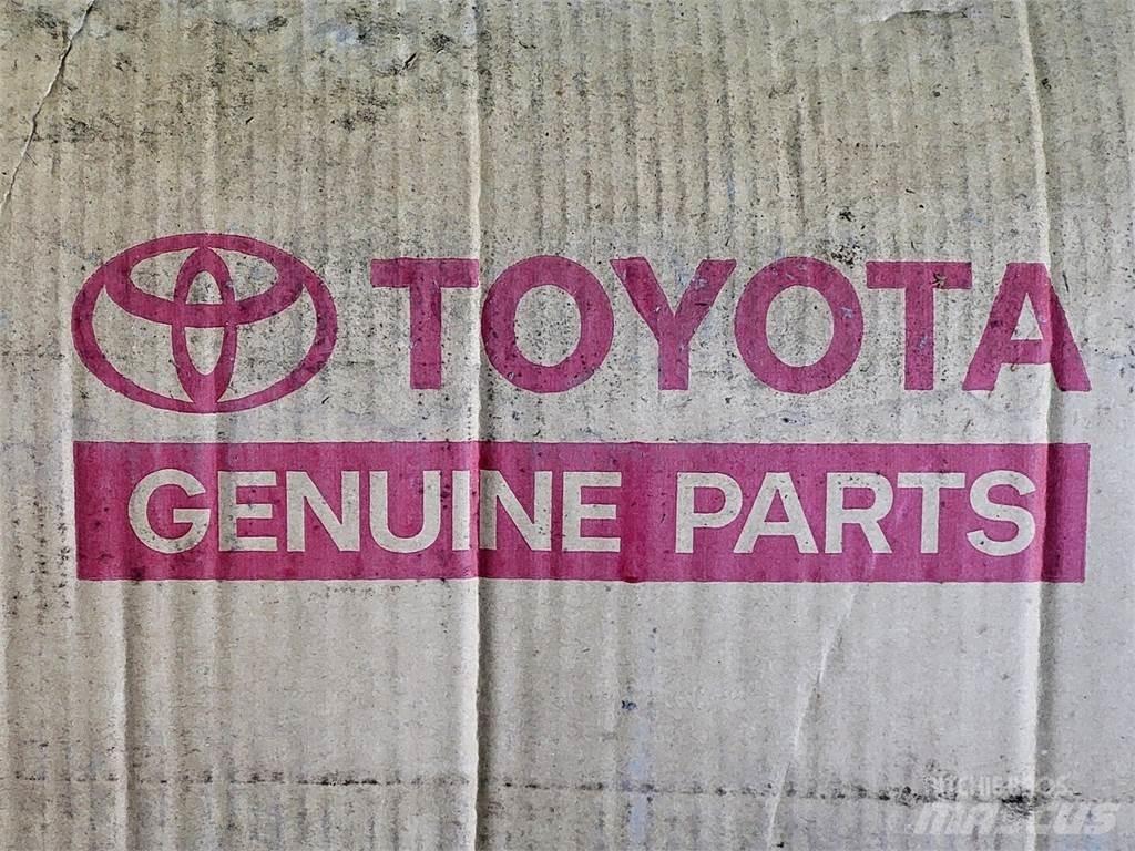 Toyota 67002-60500 다목적 장비
