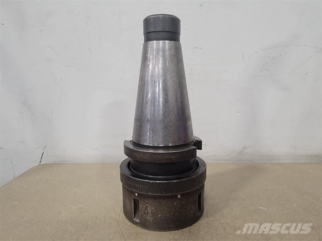 Universal ENGINEERING 건설 장비 - 기타