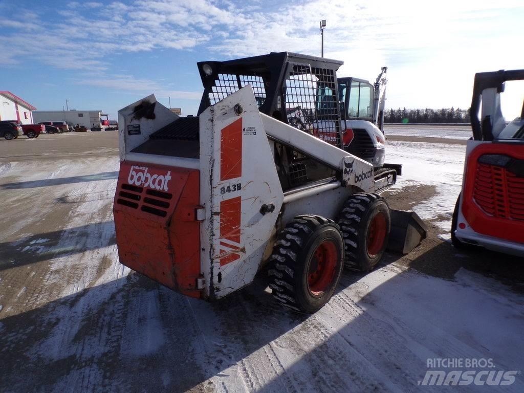 Bobcat 843B  스키드로더