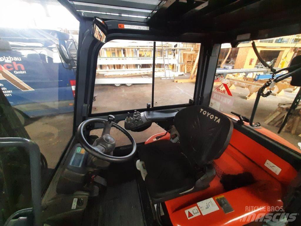 Toyota 7FBMF35 전동 지게차