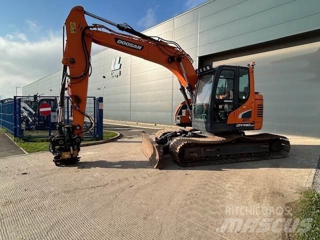 Develon DX140LCR-5 대형 굴삭기 29톤 이상
