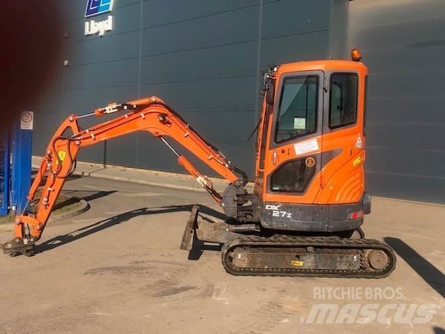 Develon DX27z 대형 굴삭기 29톤 이상
