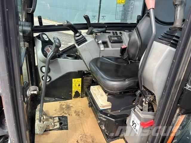 Develon Dx27z 대형 굴삭기 29톤 이상