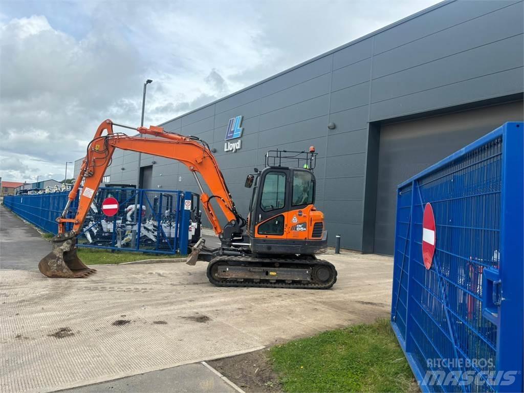 Develon DX85R-3 대형 굴삭기 29톤 이상