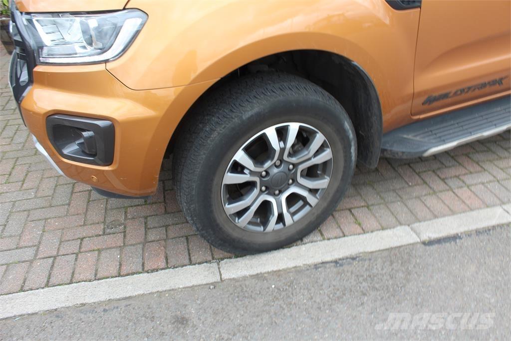 Ford Ranger Wildtrak 픽업/드롭사이드