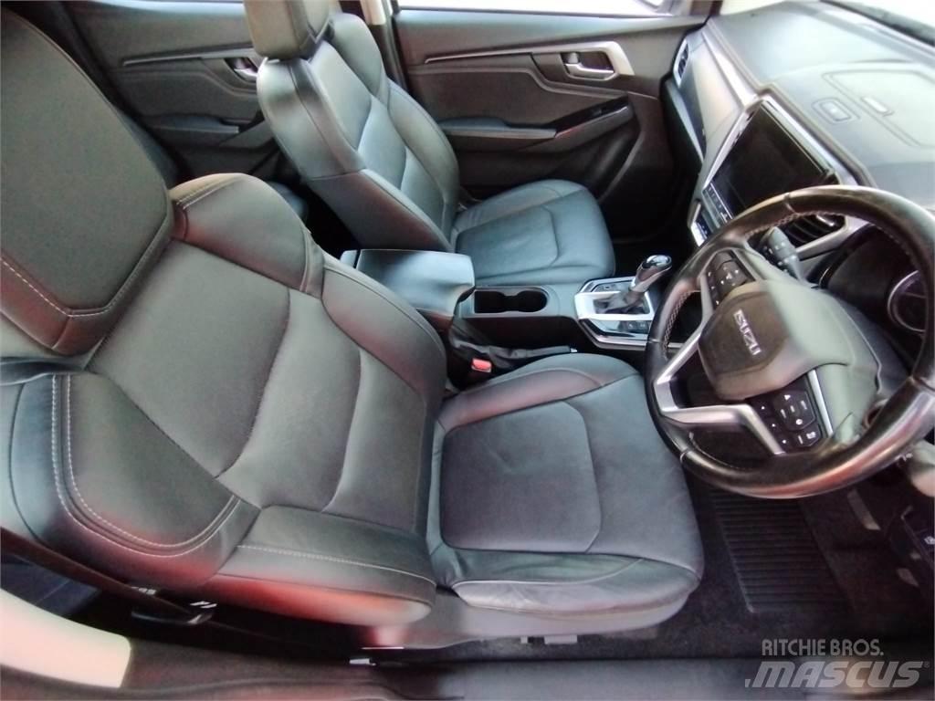 Isuzu DL40 건설 장비 - 기타