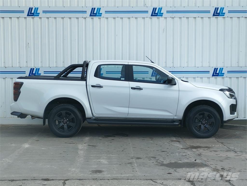 Isuzu V-Cross 픽업/드롭사이드