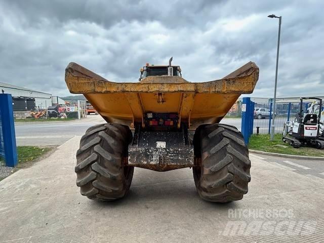JCB  건설현장 덤프트럭