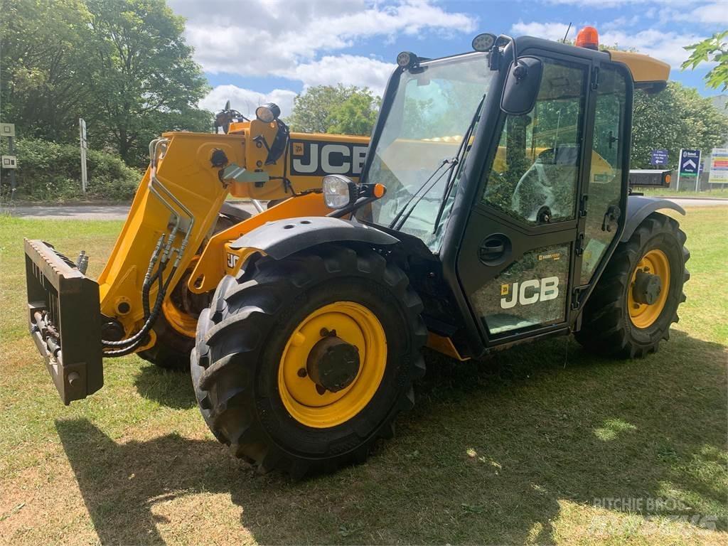 JCB 527-58 텔러 핸들러