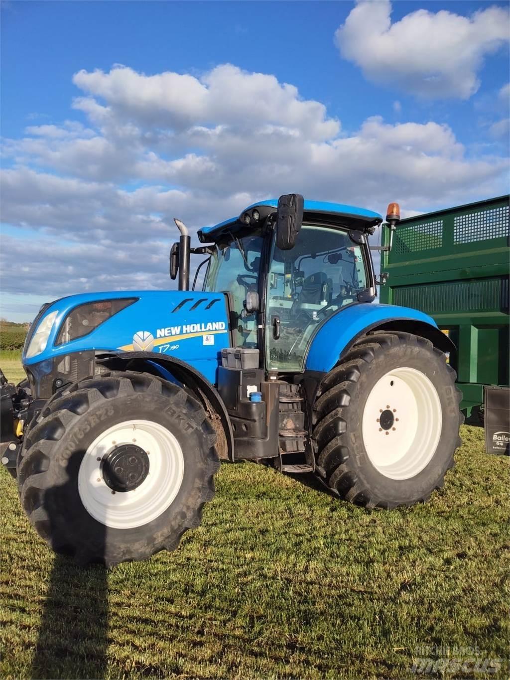 New Holland T7.190 트랙터