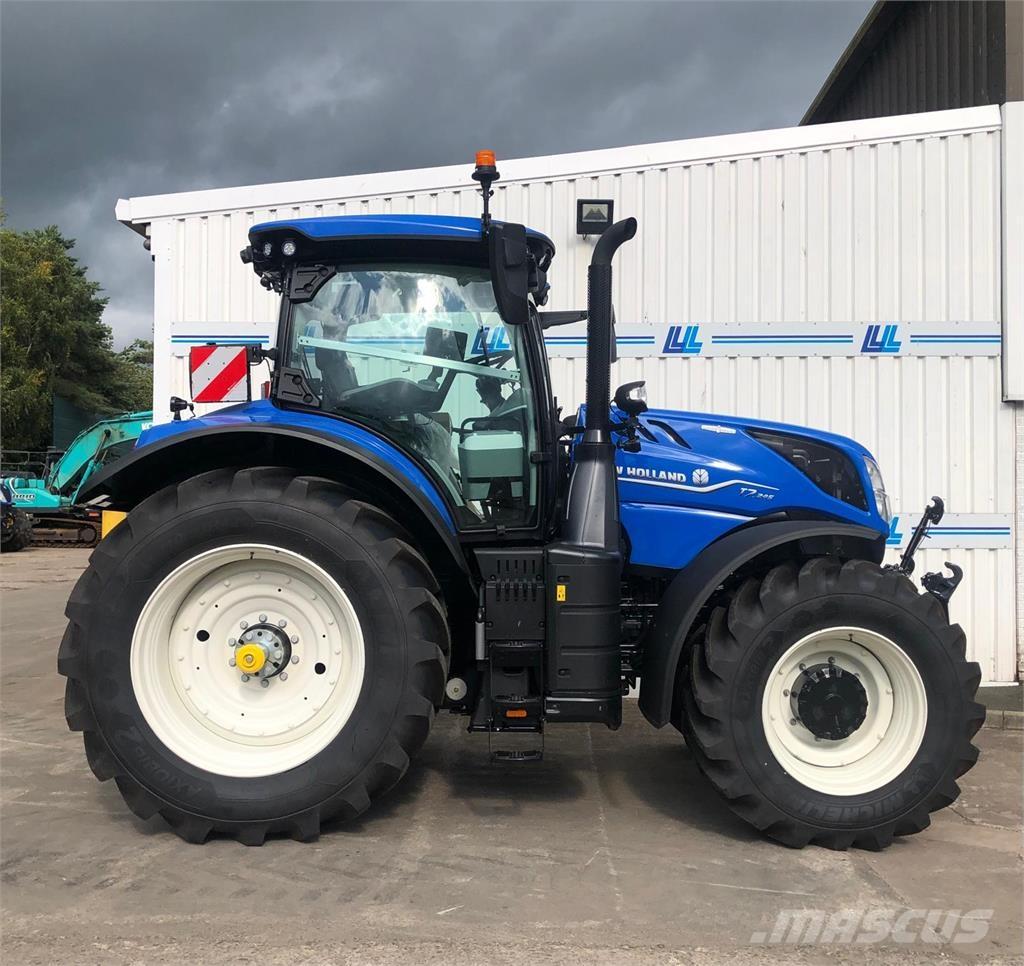 New Holland T7.245 트랙터