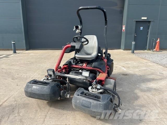 Toro GR3400 탑승형 잔디깎기