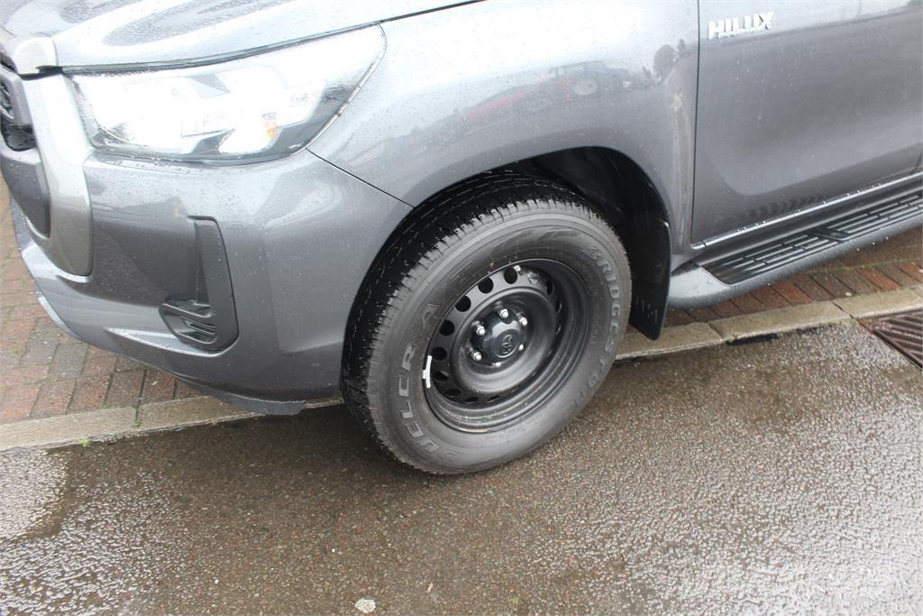 Toyota Hilux 픽업/드롭사이드