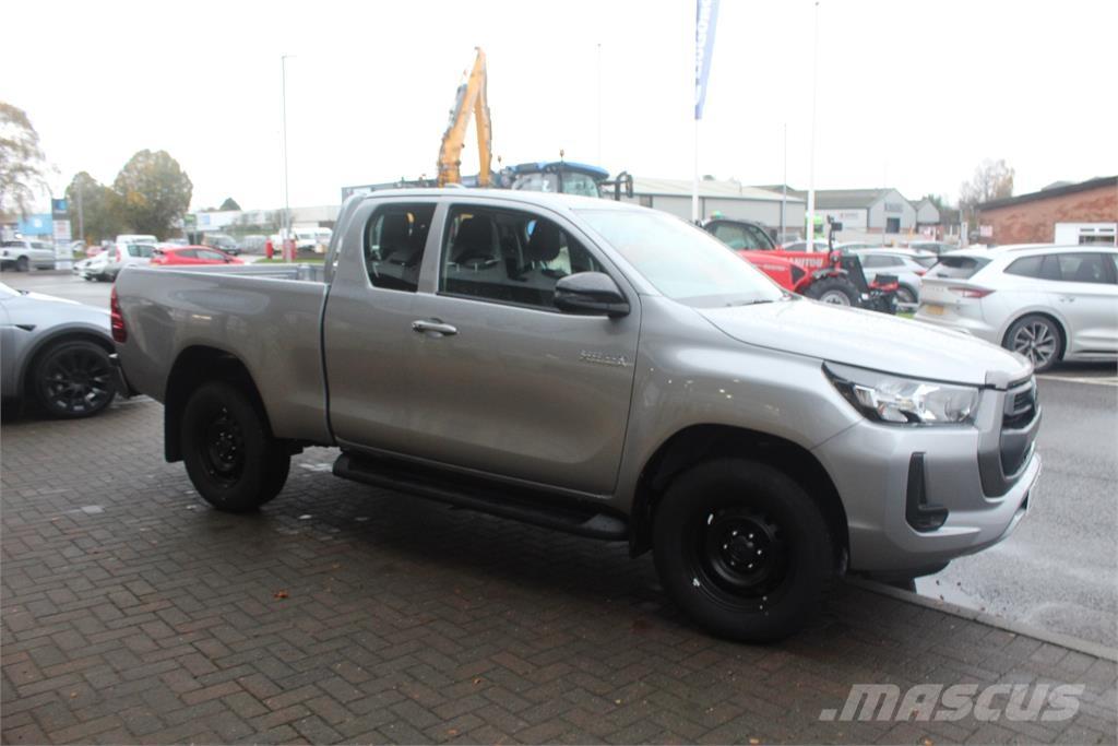 Toyota Hilux 픽업/드롭사이드