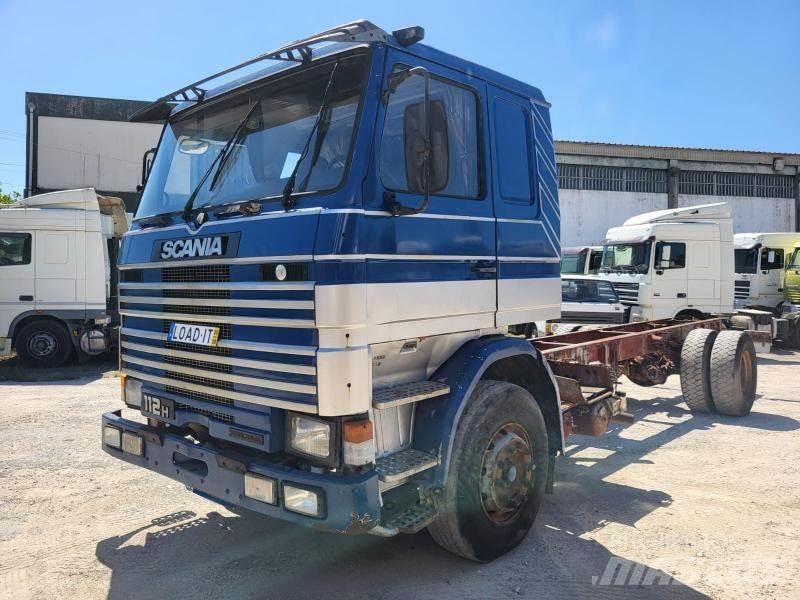Scania 112H 새시 운전실 트럭