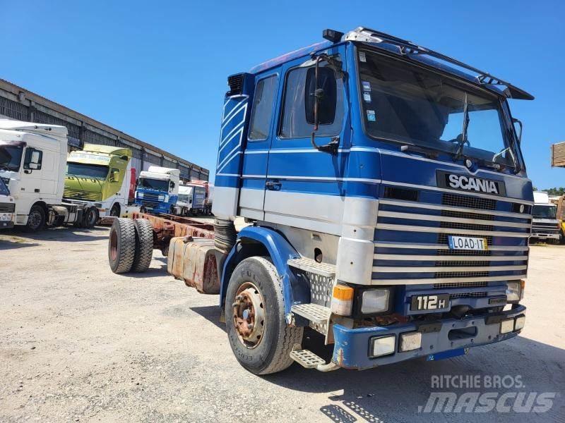 Scania 112H 새시 운전실 트럭