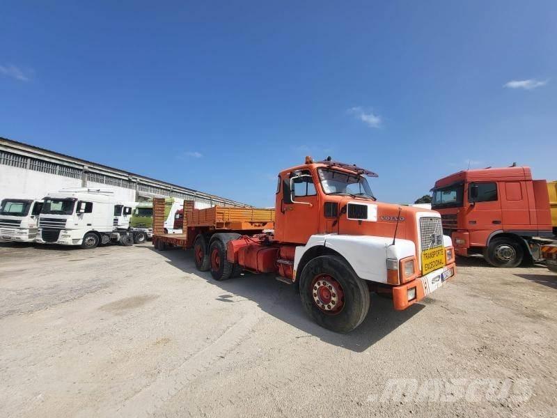 Volvo N12 플랫베드/드롭사이드 트럭