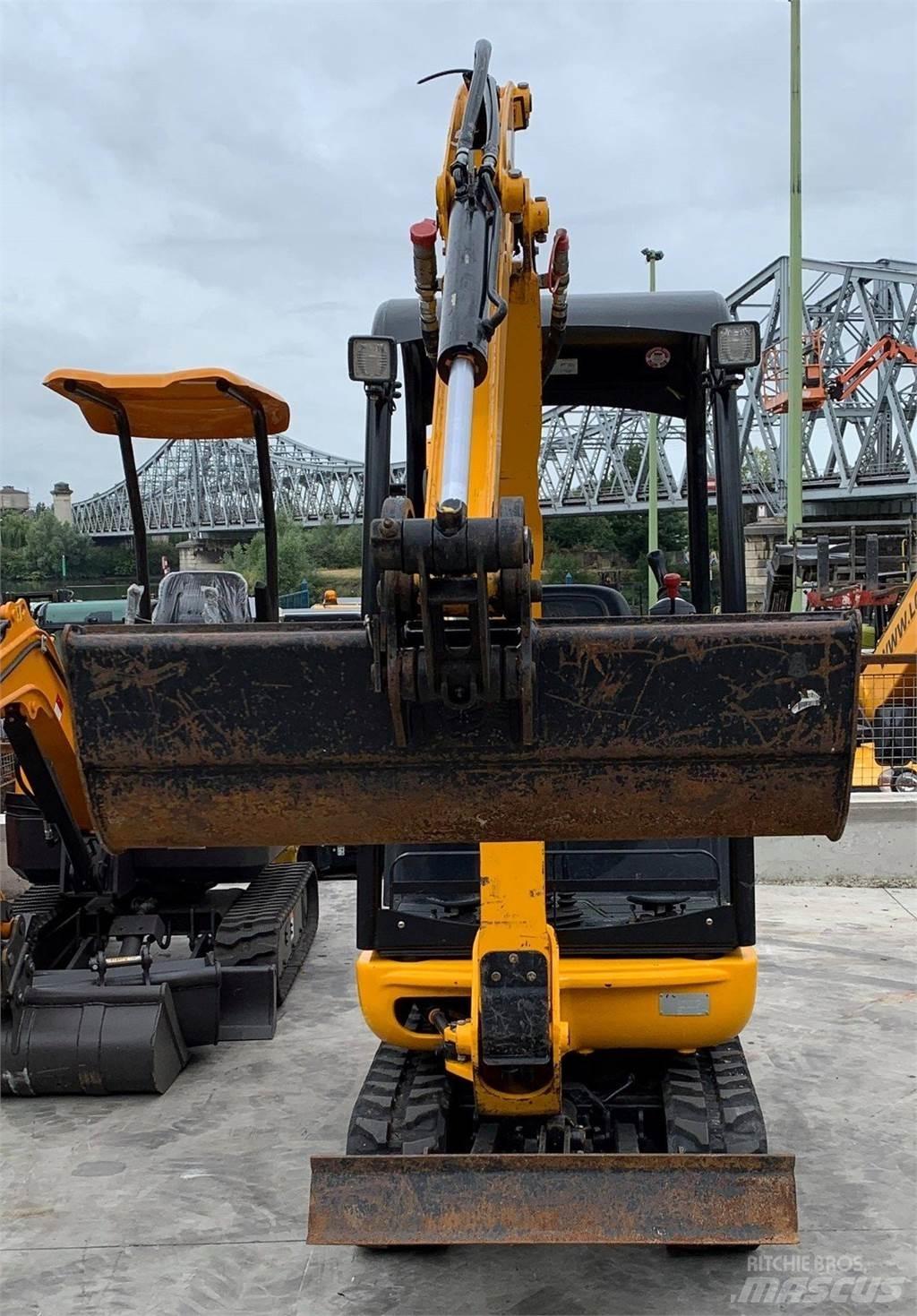 JCB 8014 소형 굴삭기 7톤 미만