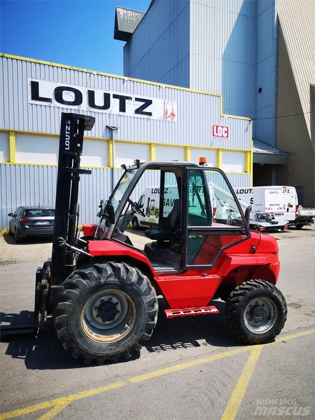 Manitou M26-4 험지용 트럭