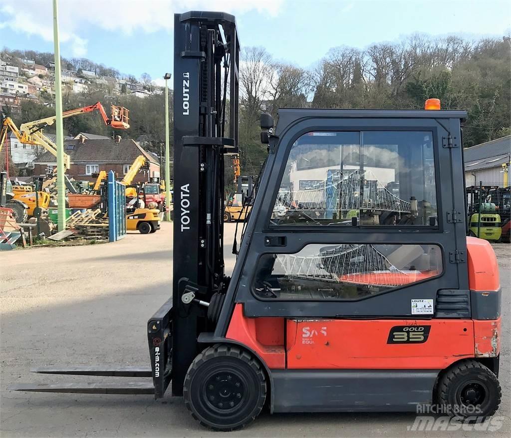 Toyota 7BMF35 그 외 지게차