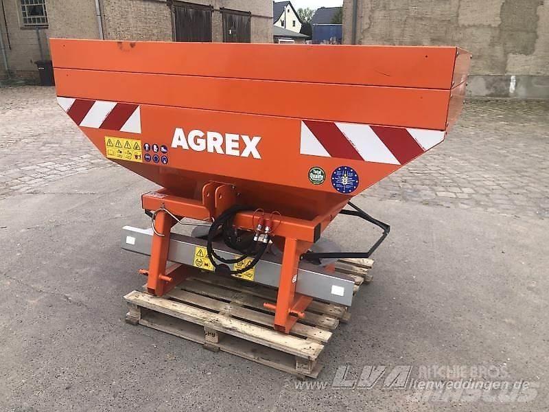 Agrex TVX 미네랄 살포기
