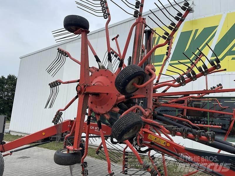 Kuhn GA8731+ 건설 장비 - 기타