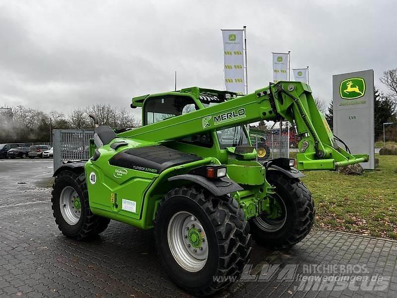 Merlo TF 42.7 텔러 핸들러