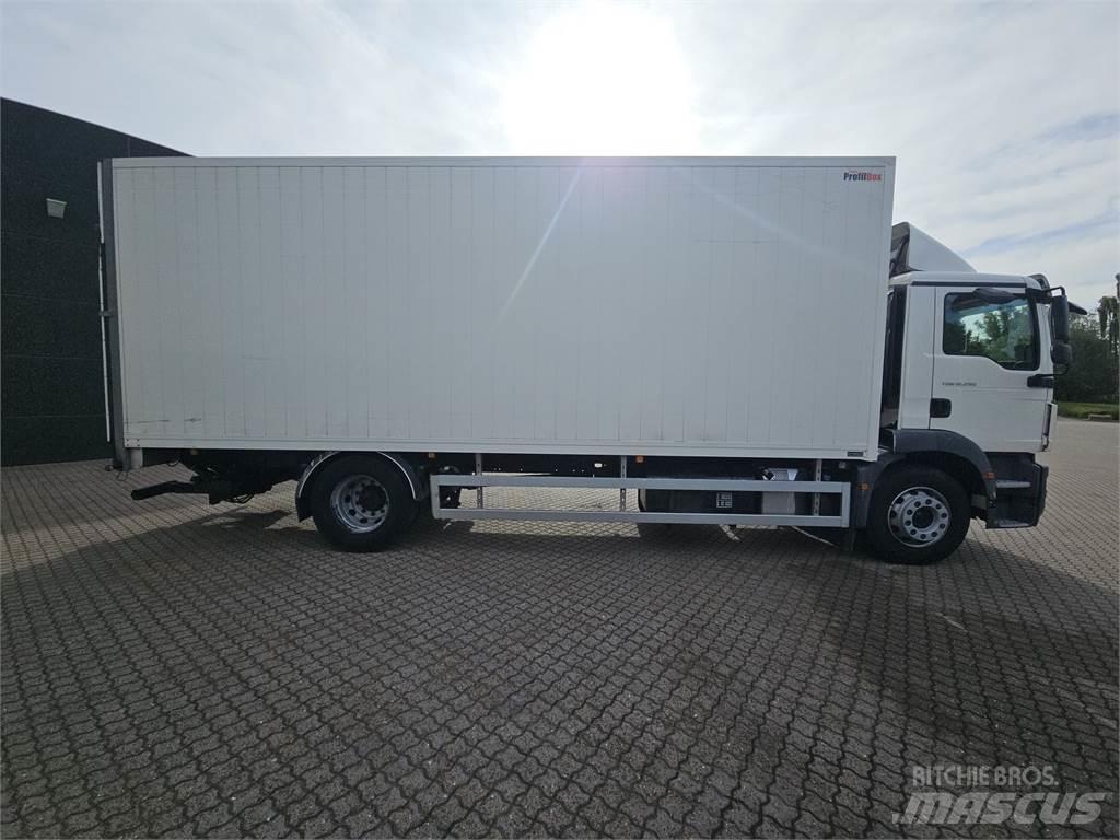 MAN TGM 18.290 탑차 트럭