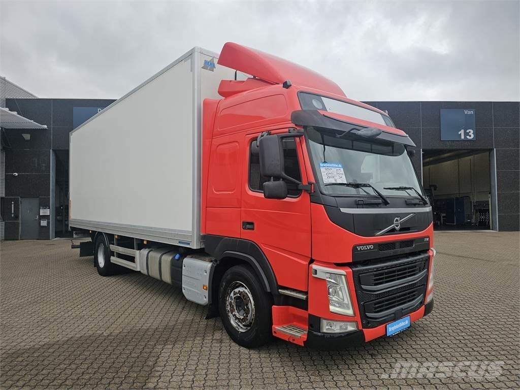 Volvo FM340 탑차 트럭
