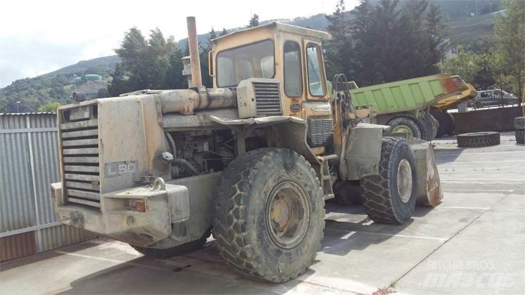 Volvo L90  휠로우더