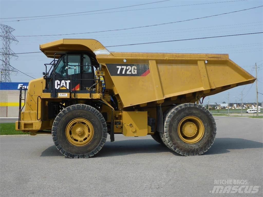 CAT 772G 초대형 덤프 트럭